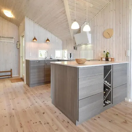 Three-bedroom Holiday In Holiday home Otterup
