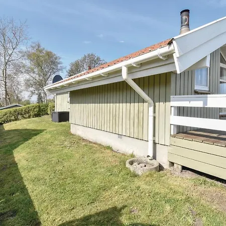 Three-bedroom Holiday In Otterup